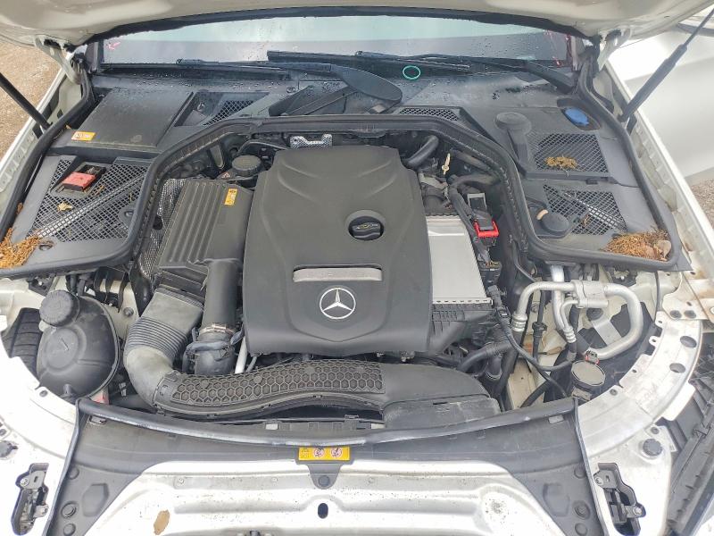 56663756 :رقم المزاد ، 55SWF4KB5FU011938 vin ، 2015 Mercedes-benz C مزاد بيع