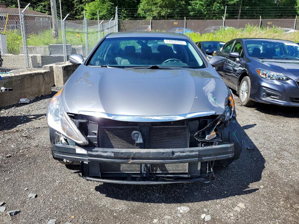 57052956 :رقم المزاد ، 5NPEB4AC3DH519407 vin ، 2013 Hyundai Sonata مزاد بيع
