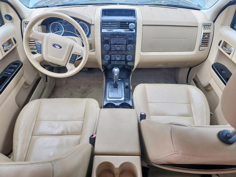 2011 Ford Escape მანქანა იყიდება აუქციონზე, vin: 1FMCU9EG3BKB69055, აუქციონის ნომერი: 58741086