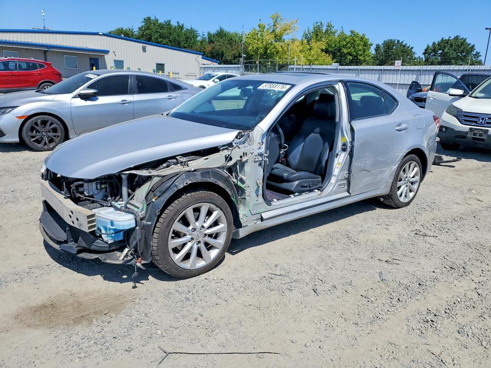 2010 Lexus Is მანქანა იყიდება აუქციონზე, vin: JTHCF5C27A5042710, აუქციონის ნომერი: 57958176