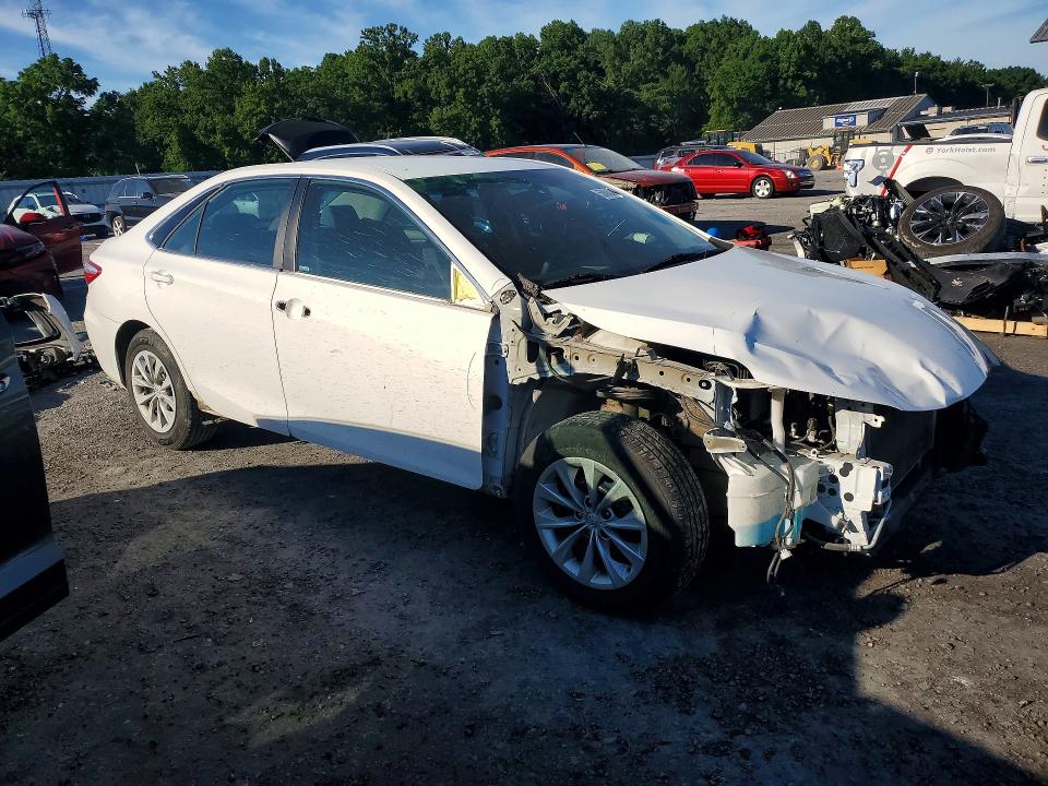 58063416 :رقم المزاد ، 4T1BF1FK8HU333469 vin ، 2017 Toyota Camry مزاد بيع