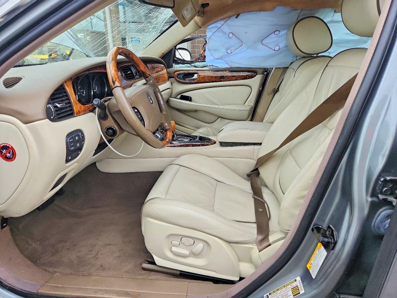 2006 Jaguar Vandenplas მანქანა იყიდება აუქციონზე, vin: SAJWA82B66SH02121, აუქციონის ნომერი: 58540216