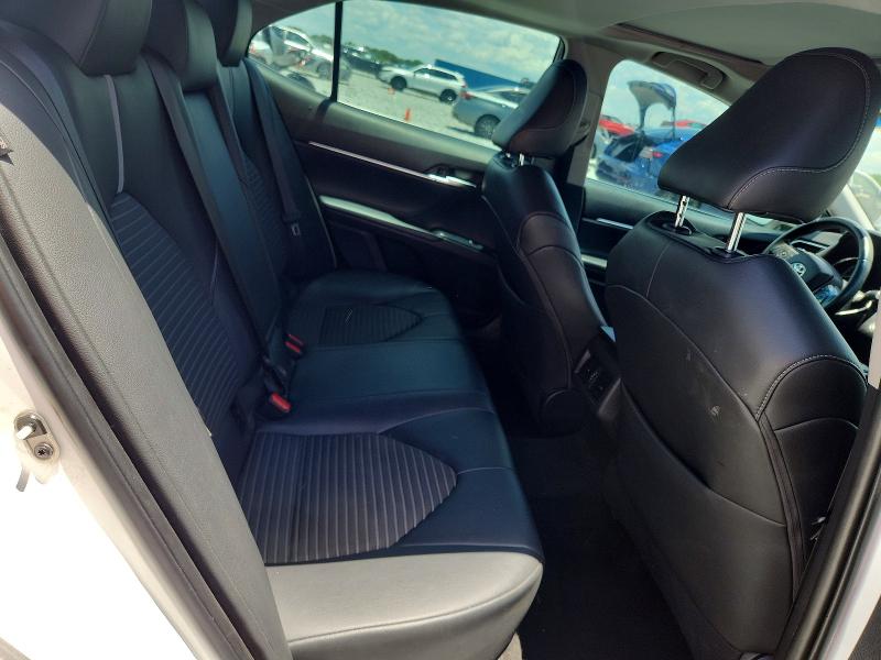Auction sale of the 2018 Toyota Camry, vin: 4T1B11HK9JU539319, lot number: 57118446