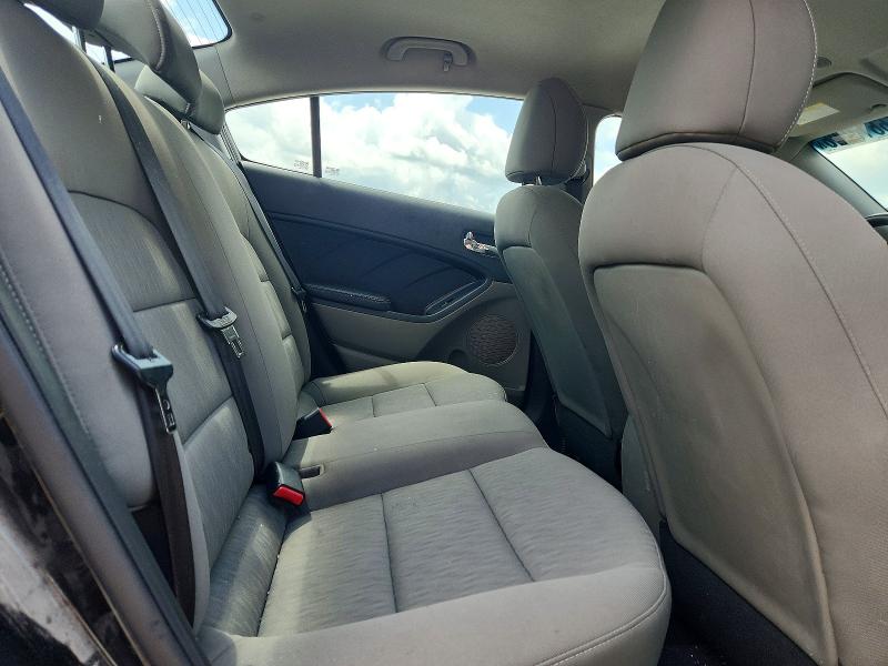 56617206 :رقم المزاد ، KNAFK4A61G5615083 vin ، 2016 Kia Forte مزاد بيع