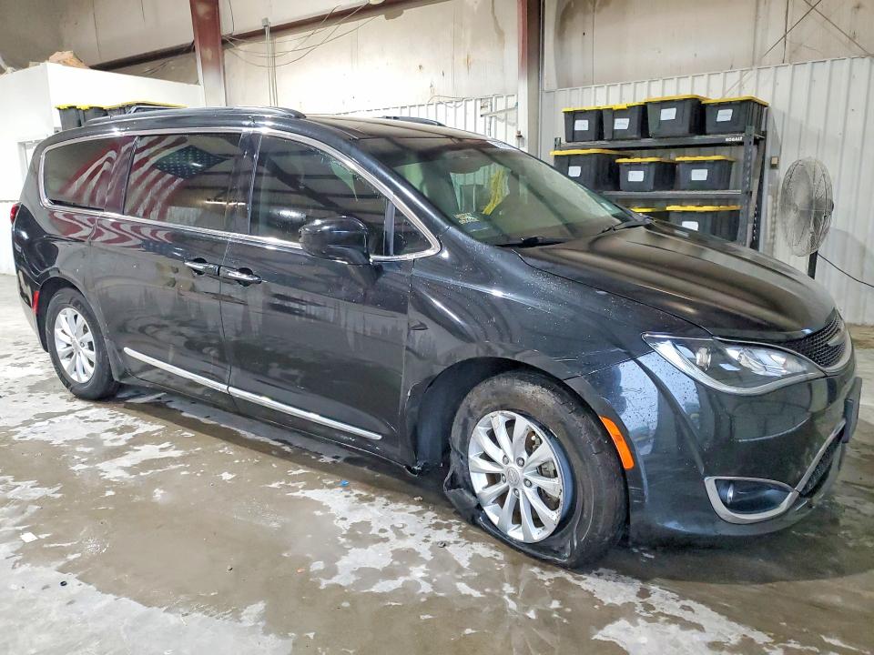 Aukcja sprzedaży 2017 Chrysler Pacifica, vin: 2C4RC1BGXHR702780, numer aukcji: 58200326