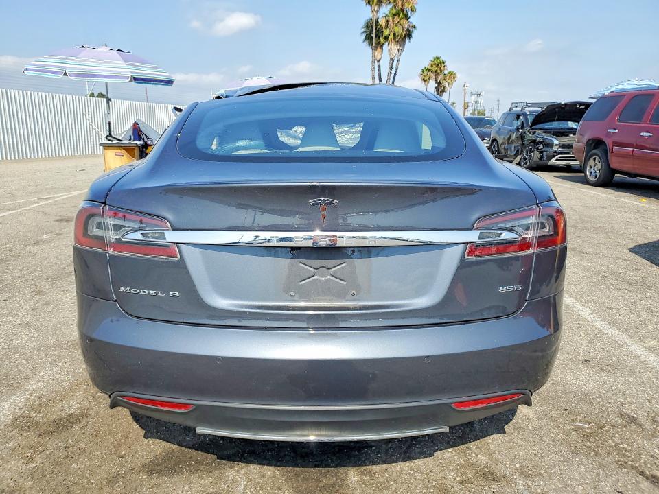 Продажа на аукционе авто 2015 Tesla Model S, vin: 5YJSA1H24FF081774, номер лота: 59665716