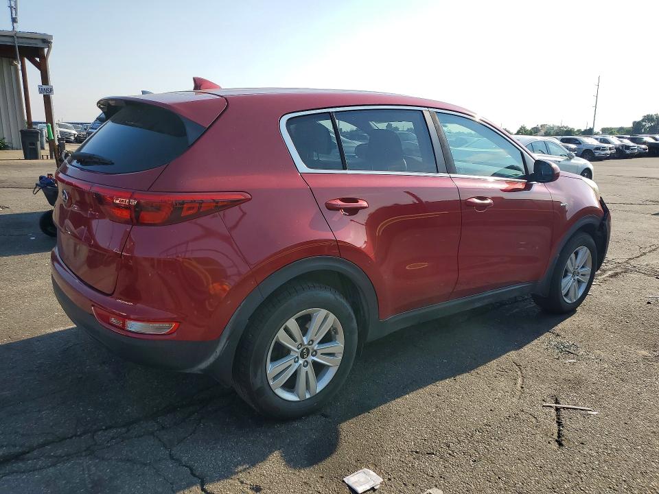 Продажа на аукционе авто 2018 Kia Sportage, vin: KNDPMCAC4J7333730, номер лота: 58408096