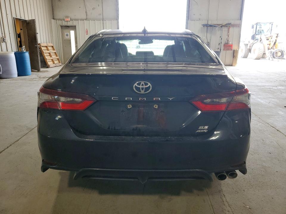56282306 :رقم المزاد ، 4T1G11BK7PU086292 vin ، 2023 Toyota Camry مزاد بيع