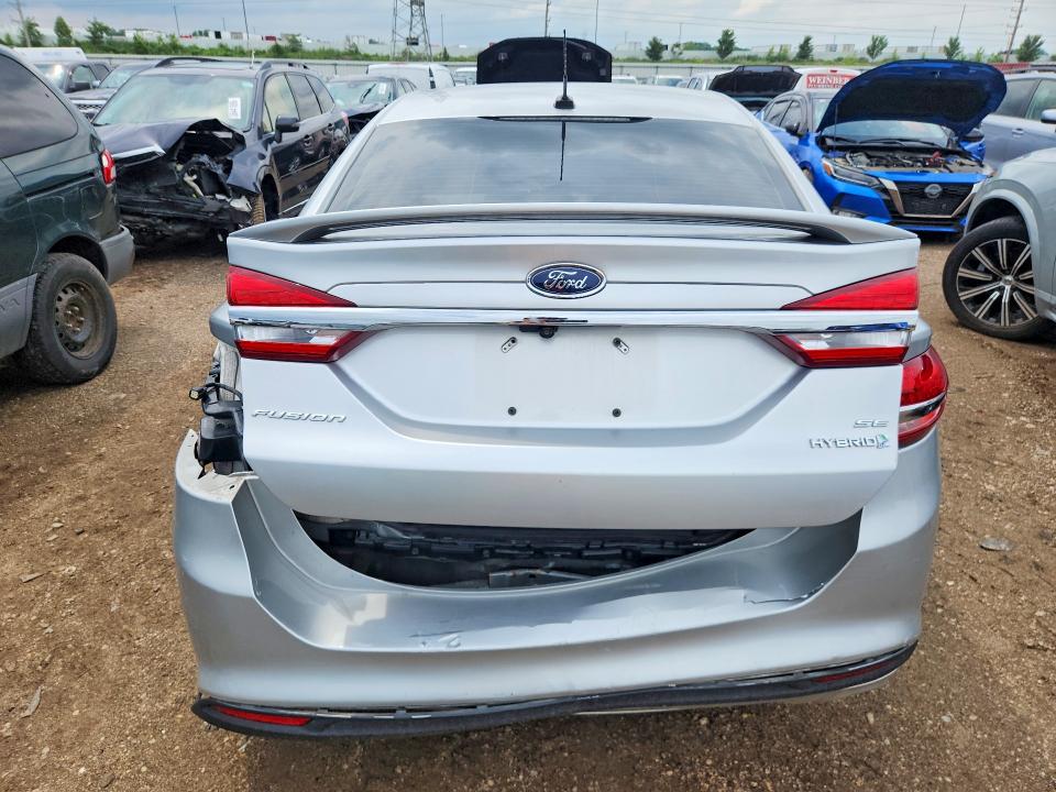56589216 :رقم المزاد ، 3FA6P0LU2JR219361 vin ، 2018 Ford Fusion مزاد بيع