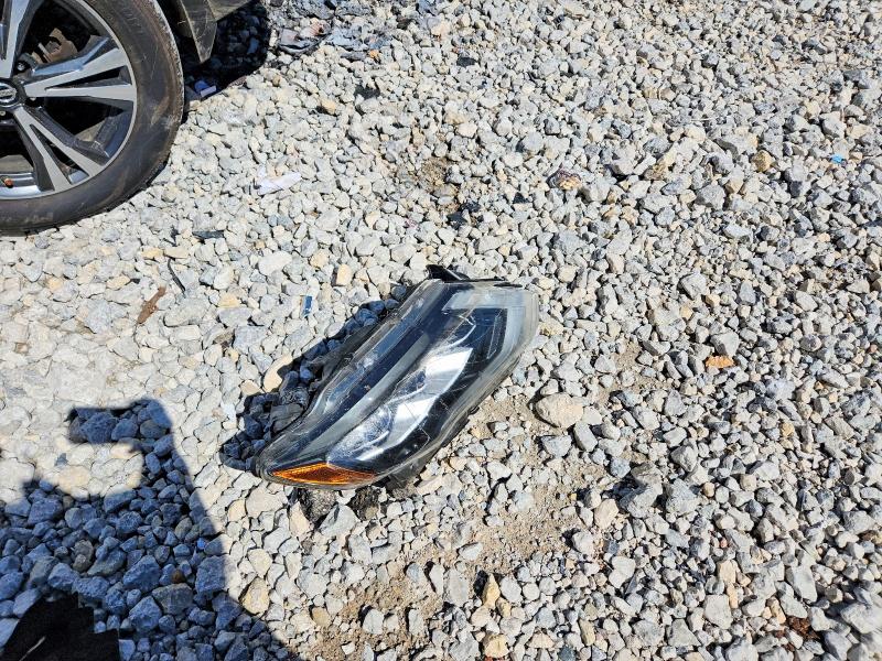 2017 Nissan Rogue მანქანა იყიდება აუქციონზე, vin: 5N1AT2MV6HC835118, აუქციონის ნომერი: 57900476