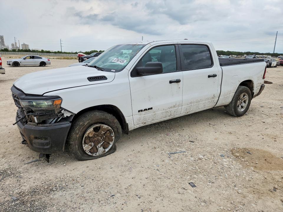 57967426 :رقم المزاد ، 1C6SRFNP6SN588944 vin ، 2025 Ram 1500 مزاد بيع