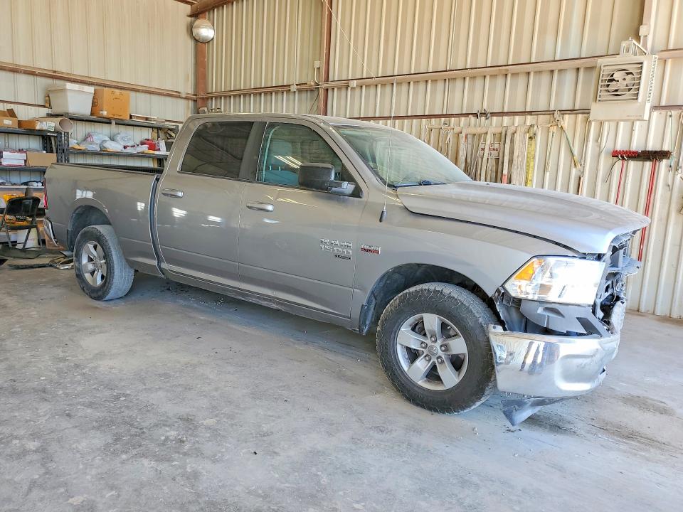 57295556 :رقم المزاد ، 1C6RR6TT8LS111062 vin ، 2020 Ram 1500 Classic مزاد بيع