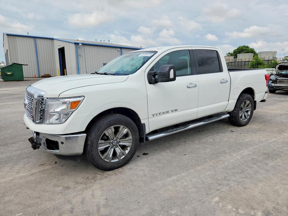 58104416 :رقم المزاد ، 1N6AA1E56JN513749 vin ، 2018 Nissan Titan مزاد بيع