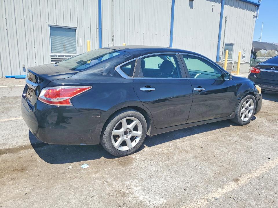 58846056 :رقم المزاد ، 1N4AL3AP4FC260696 vin ، 2015 Nissan Altima مزاد بيع
