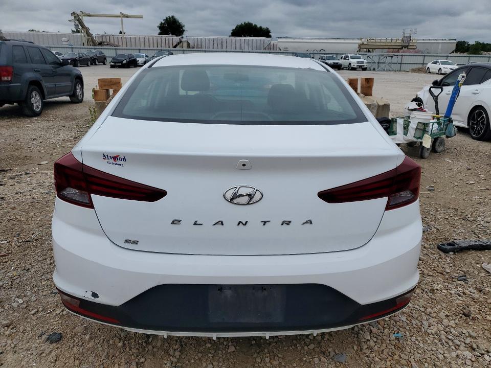58370386 :رقم المزاد ، 5NPD74LF7KH412913 vin ، 2019 Hyundai Elantra مزاد بيع