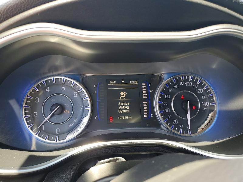 Продажа на аукционе авто 2015 Chrysler 200, vin: 1C3CCCAB6FN578447, номер лота: 58770916