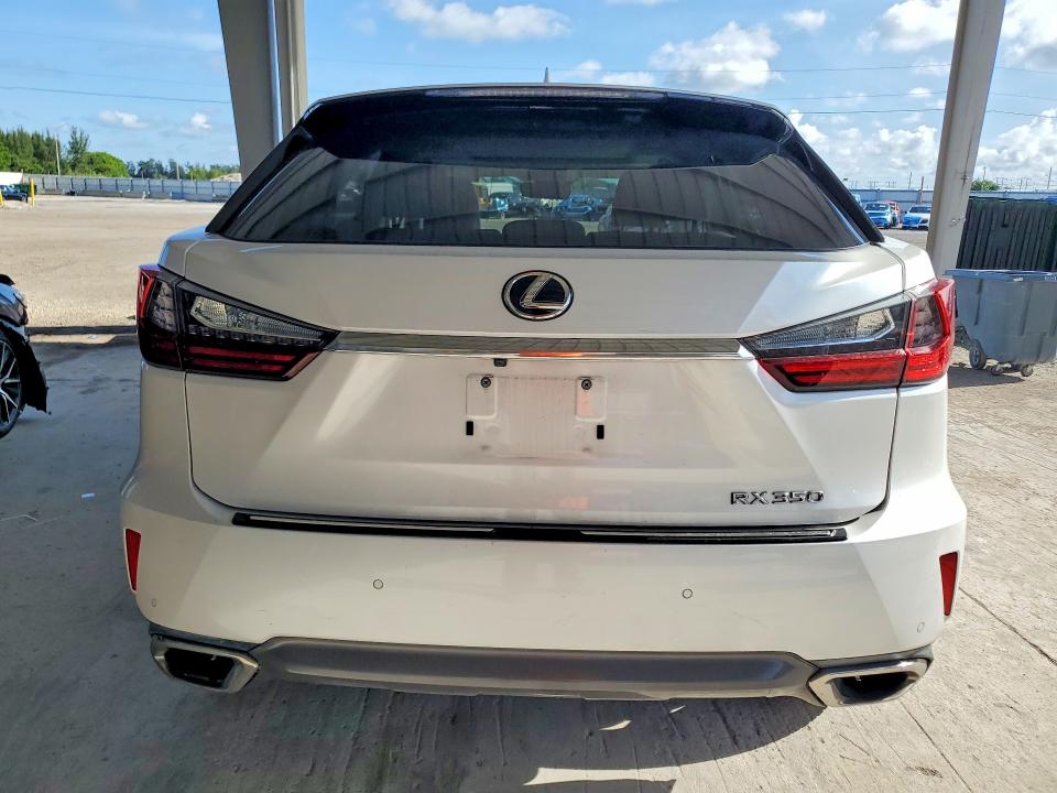 56471466 :رقم المزاد ، 2T2ZZMCA5JC104964 vin ، 2018 Lexus Rx 350 مزاد بيع