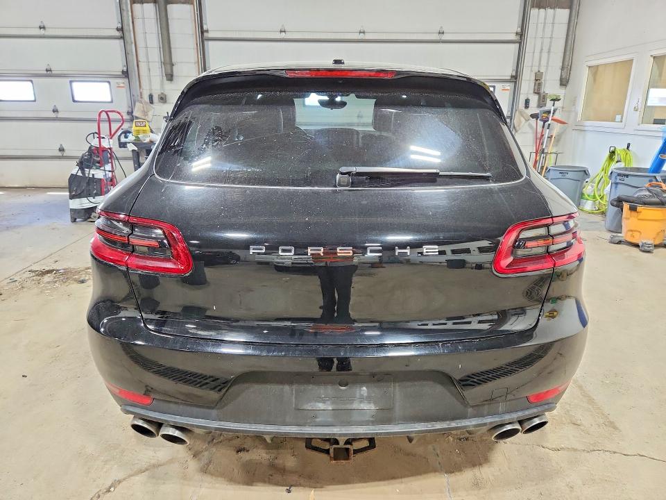 57447876 :رقم المزاد ، WP1AB2A51GLB46631 vin ، 2016 Porsche Macan مزاد بيع