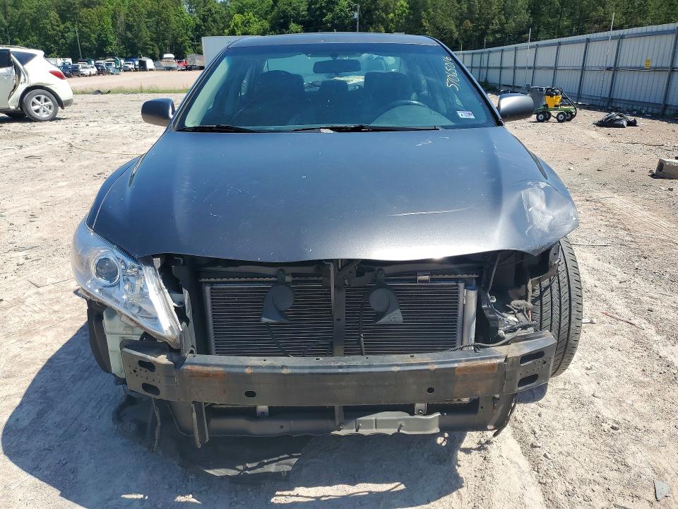 57065016 :رقم المزاد ، 4T1BK3EK1BU127135 vin ، 2011 Toyota Camry مزاد بيع