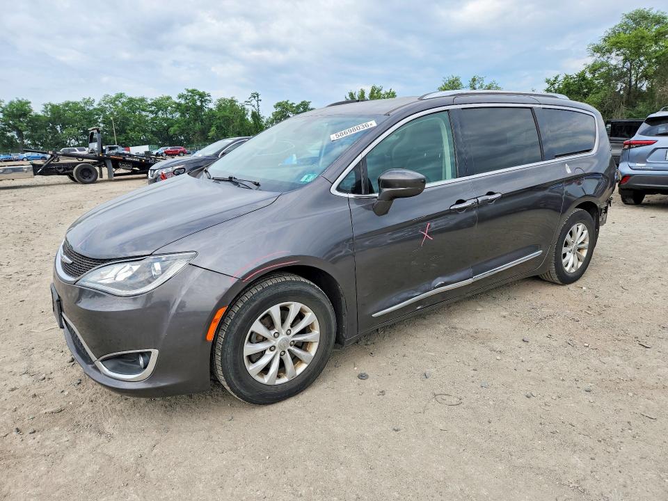 58698036 :رقم المزاد ، 2C4RC1BG4KR650375 vin ، 2019 Chrysler Pacifica مزاد بيع