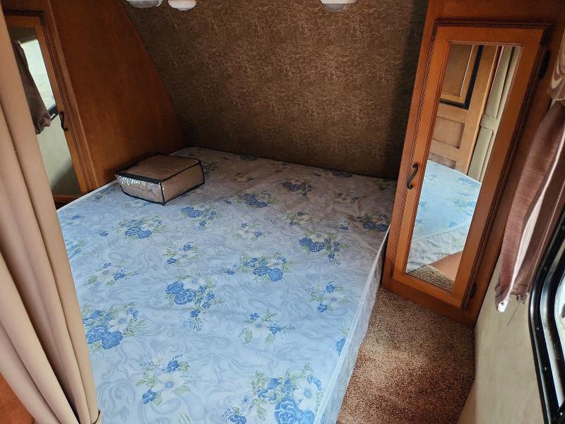 58982036 :رقم المزاد ، 5ZT2CXKB0DA002918 vin ، 2013 Coachman Recreational Vehicle (rv) مزاد بيع