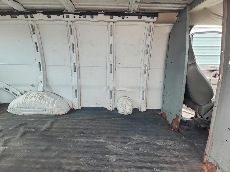 58644746 :رقم المزاد ، 1GTGG25V441204536 vin ، 2004 Gmc Savana مزاد بيع