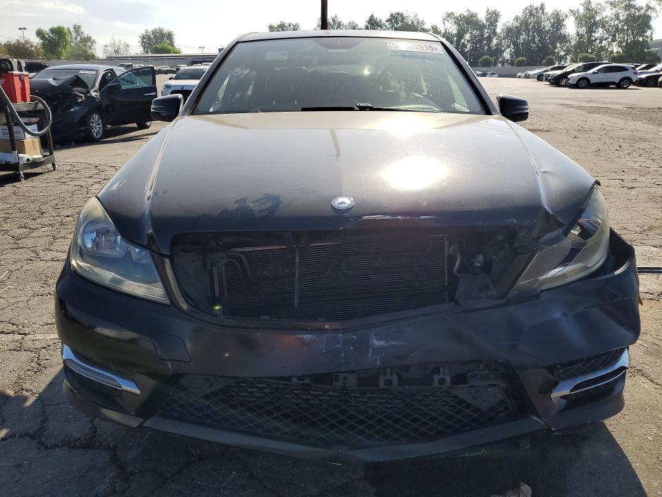 Продаж на аукціоні авто 2013 Mercedes-benz C, vin: WDDGF4HB9DR293625, номер лоту: 58081916