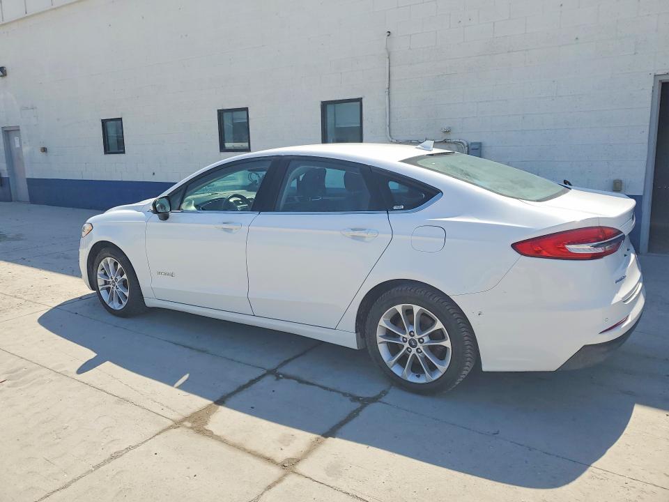 Продажа на аукционе авто 2019 Ford Fusion, vin: 3FA6P0LU9KR265447, номер лота: 58907286