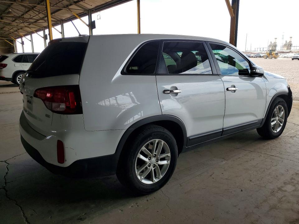 Продажа на аукционе авто 2015 Kia Sorento, vin: 5XYKT3A65FG549913, номер лота: 58838746