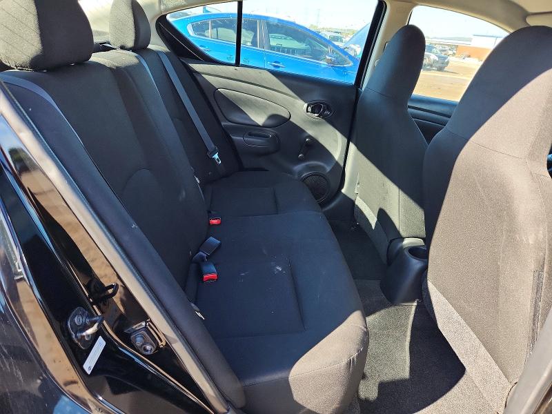 2015 Nissan Versa მანქანა იყიდება აუქციონზე, vin: 3N1CN7AP7FL881829, აუქციონის ნომერი: 58388236