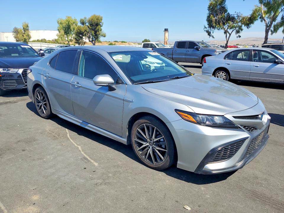 Продажа на аукционе авто 2021 Toyota Camry, vin: 4T1G31AK5MU553880, номер лота: 59129696