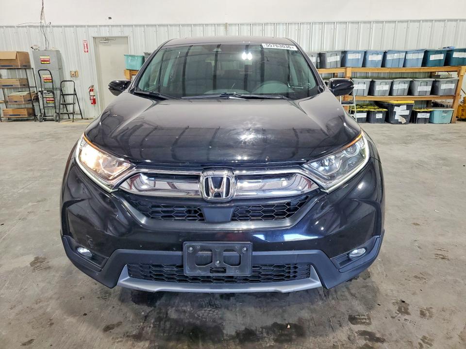 55763036 :رقم المزاد ، 7FARW2H58JE096727 vin ، 2018 Honda Cr-v مزاد بيع