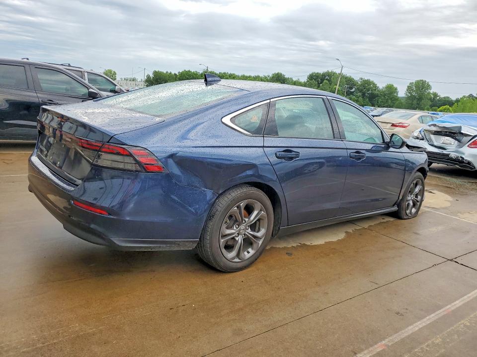 Продажа на аукционе авто 2024 Honda Accord, vin: 1HGCY1F32RA080228, номер лота: 57777026