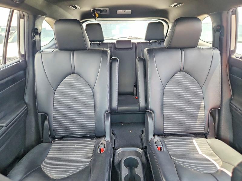 Продажа на аукционе авто 2021 Toyota Highlander, vin: 5TDLZRAH1MS065440, номер лота: 57548316