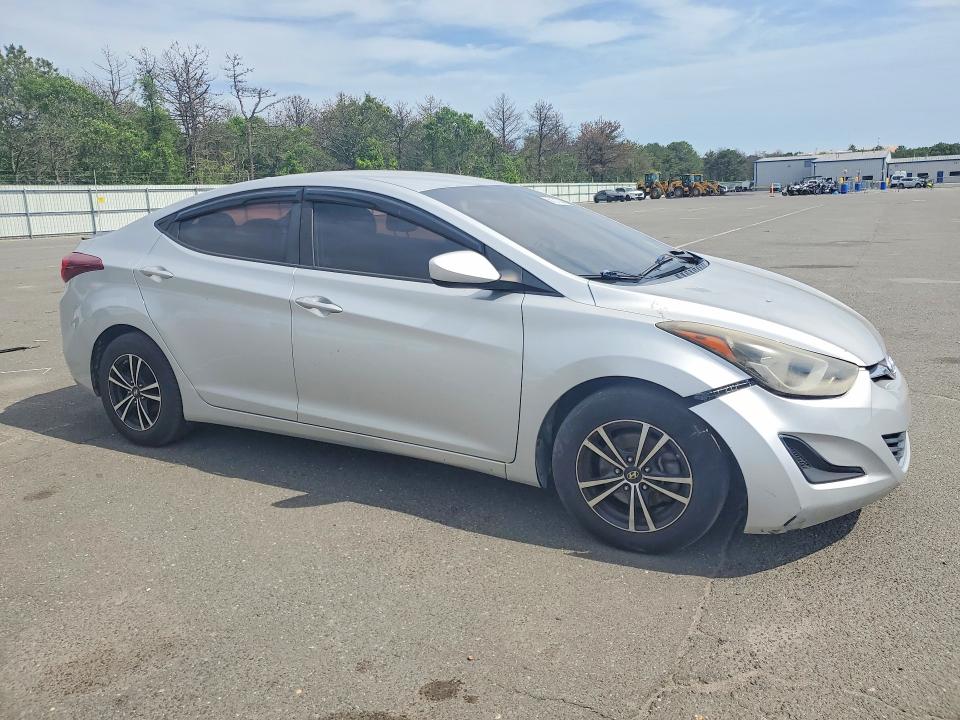 Продажа на аукционе авто 2016 Hyundai Elantra, vin: 5NPDH4AE7GH751914, номер лота: 58101336