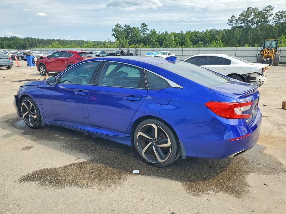 55501876 :رقم المزاد ، 1HGCV1F35JA153184 vin ، 2018 Honda Accord مزاد بيع