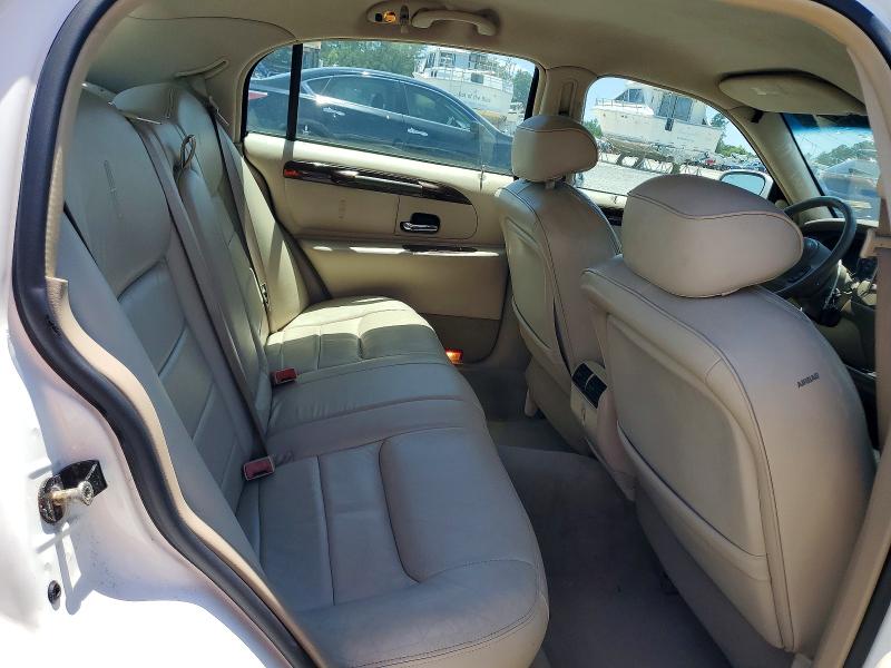 Aukcja sprzedaży 2002 Lincoln Town Car, vin: 1LNHM81W42Y618673, numer aukcji: 55786066
