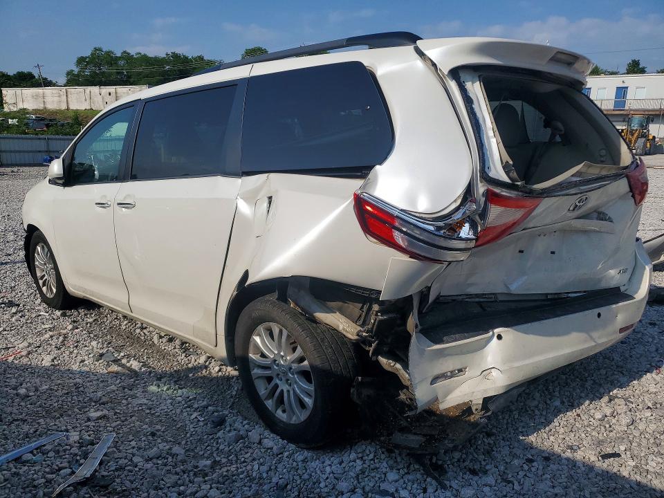 59099526 :رقم المزاد ، 5TDYK3DC8FS602976 vin ، 2015 Toyota Sienna مزاد بيع