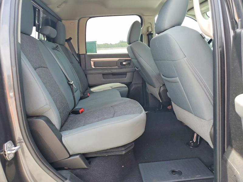 56265716 :رقم المزاد ، 1C6RR6TT2JS171044 vin ، 2018 Ram 1500 مزاد بيع