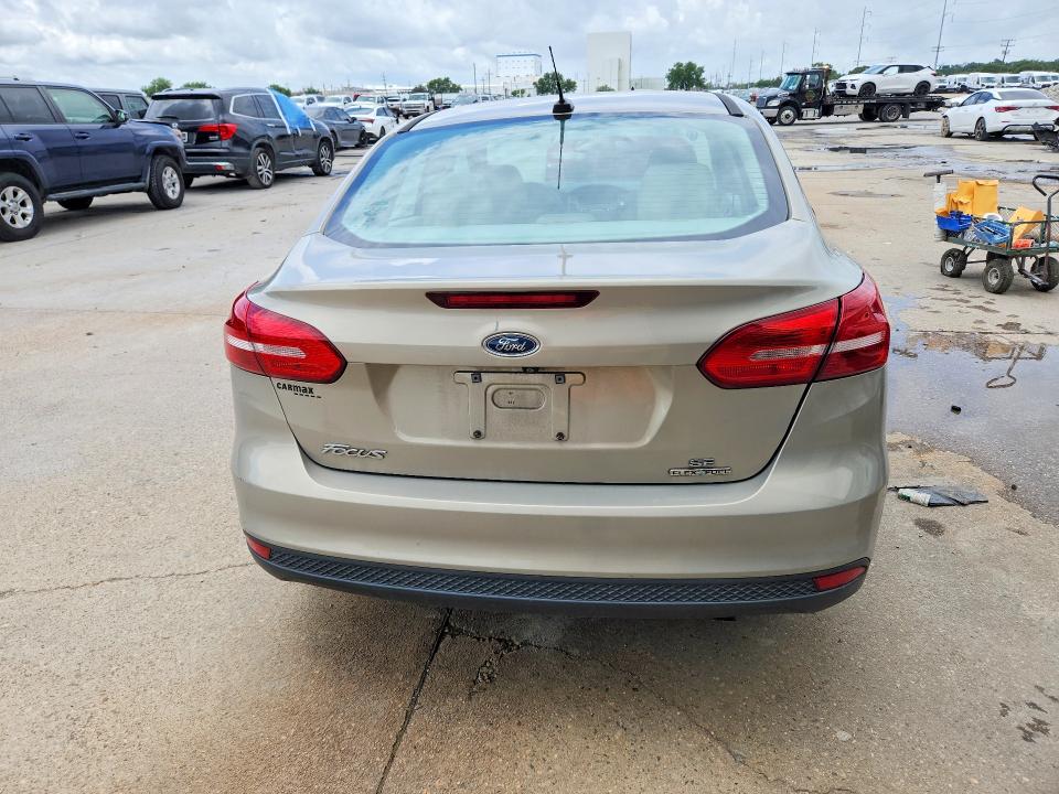 2016 Ford Focus მანქანა იყიდება აუქციონზე, vin: 1FADP3F23GL261533, აუქციონის ნომერი: 57403146