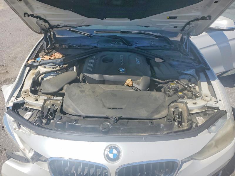 2017 Bmw 330 მანქანა იყიდება აუქციონზე, vin: WBA8D9C34HA004881, აუქციონის ნომერი: 55867436