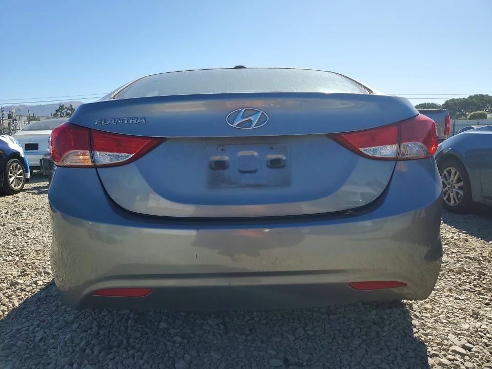 2012 Hyundai Elantra მანქანა იყიდება აუქციონზე, vin: KMHDH4AE1CU363427, აუქციონის ნომერი: 57373016