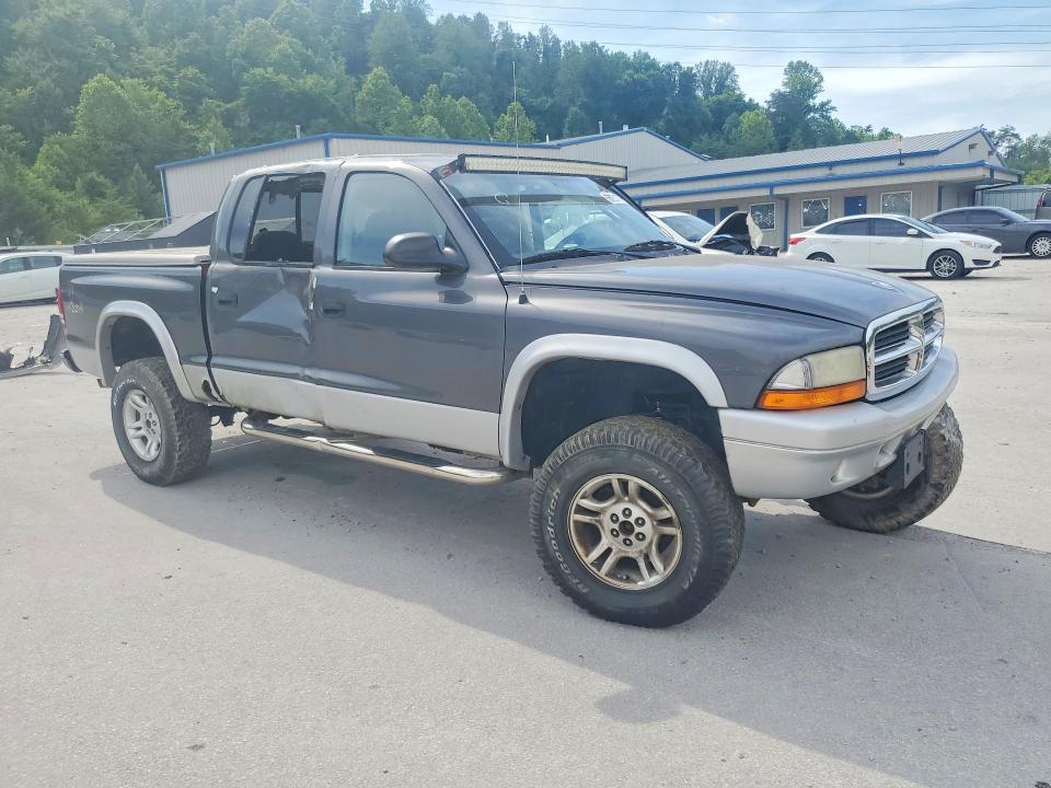 56251776 :رقم المزاد ، 1D7HG48NX3S239673 vin ، 2003 Dodge Dakota مزاد بيع