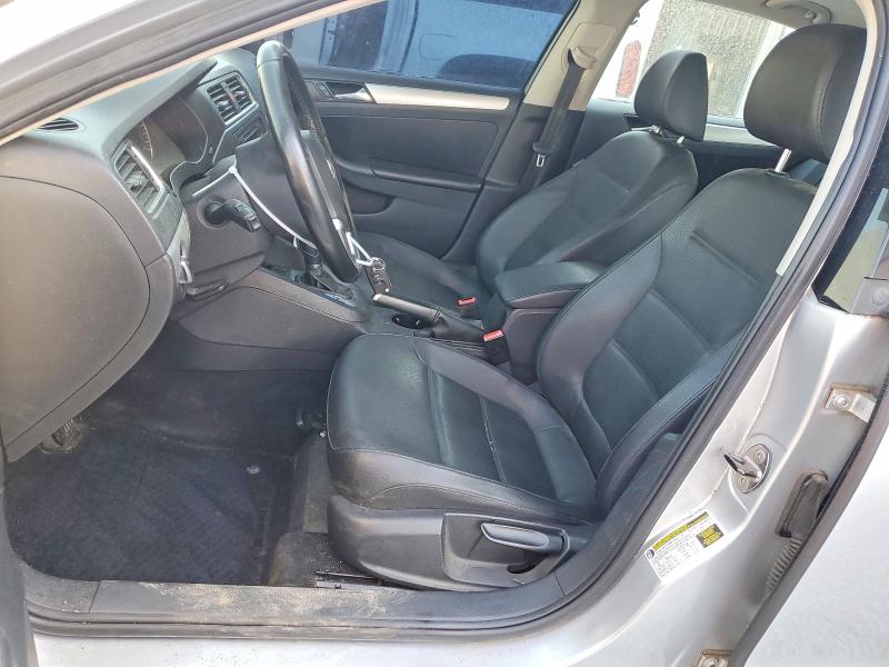 57192316 :رقم المزاد ، 3VWLL7AJ9CM320968 vin ، 2012 Volkswagen Jetta مزاد بيع