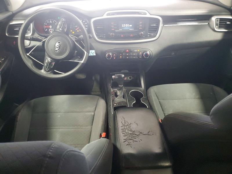 2017 Kia Sorento მანქანა იყიდება აუქციონზე, vin: 5XYPG4A32HG255717, აუქციონის ნომერი: 54827056