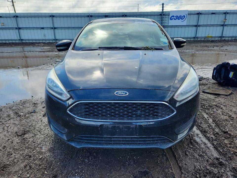 Продаж на аукціоні авто 2015 Ford Focus, vin: 1FADP3F24FL233996, номер лоту: 57542526