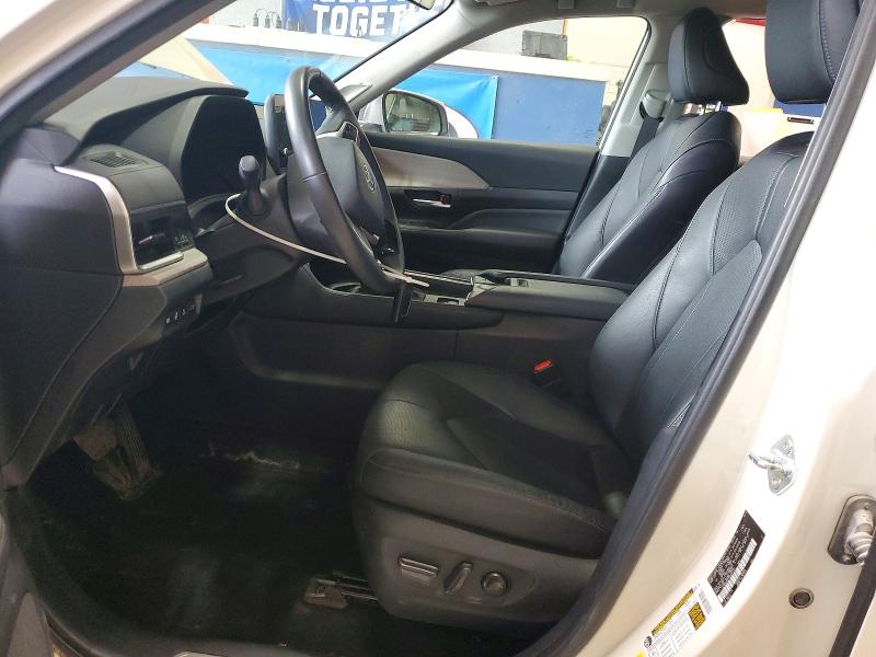 2024 Toyota Grand Highlander Hybrid მანქანა იყიდება აუქციონზე, vin: 5TDACAB57RS017317, აუქციონის ნომერი: 49844996