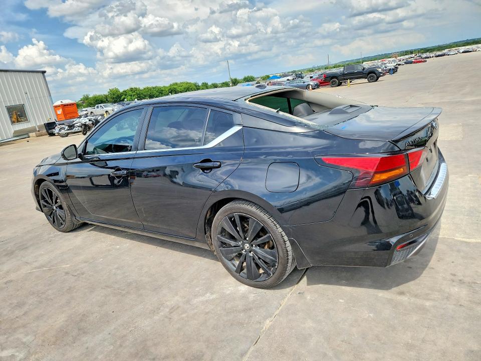54214536 :رقم المزاد ، 1N4BL4CV2NN403525 vin ، 2022 Nissan Altima مزاد بيع