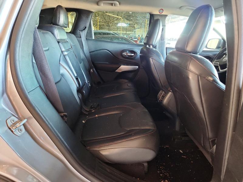 58989466 :رقم المزاد ، 1C4PJMBS9HW665182 vin ، 2017 Jeep Cherokee مزاد بيع