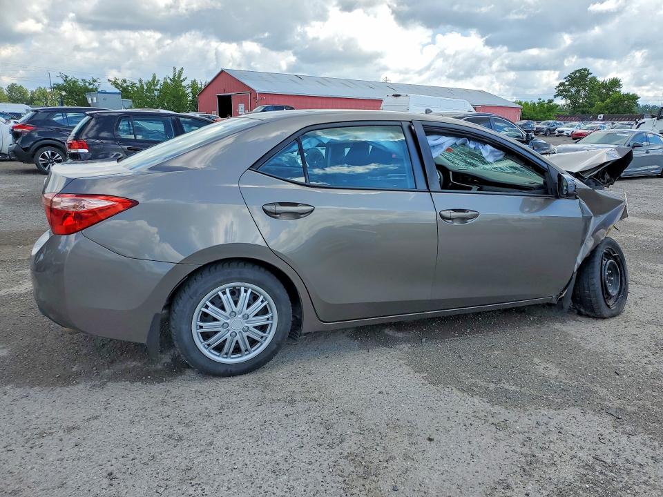 51569336 :رقم المزاد ، 2T1BURHE6JC971030 vin ، 2018 Toyota Corolla مزاد بيع